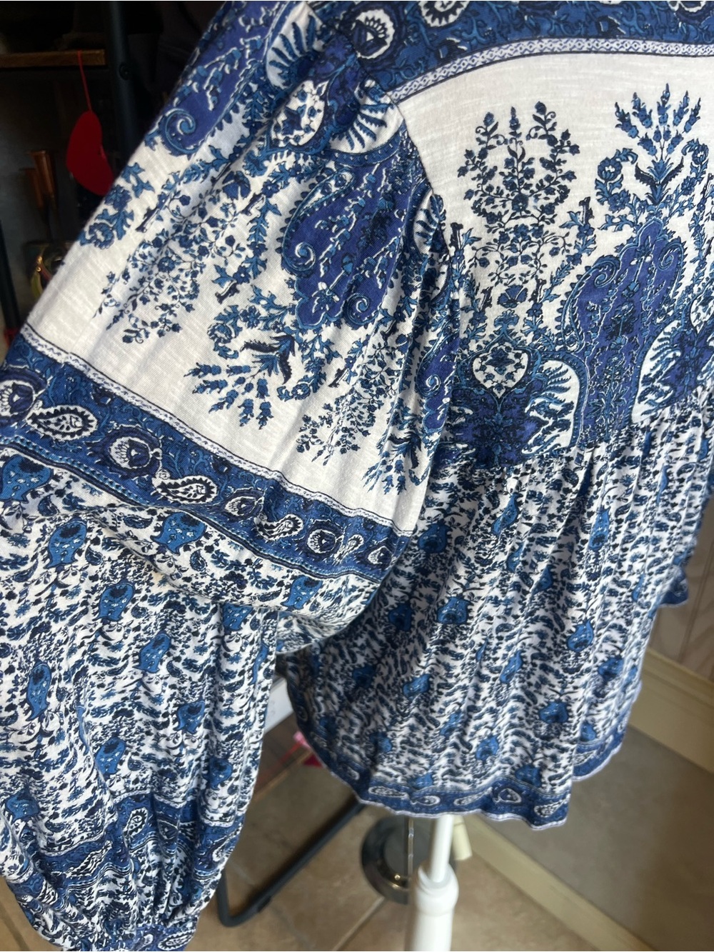 Rachel Zoe Blue and White Printed Peasant Blouse - Picture 4 of 6